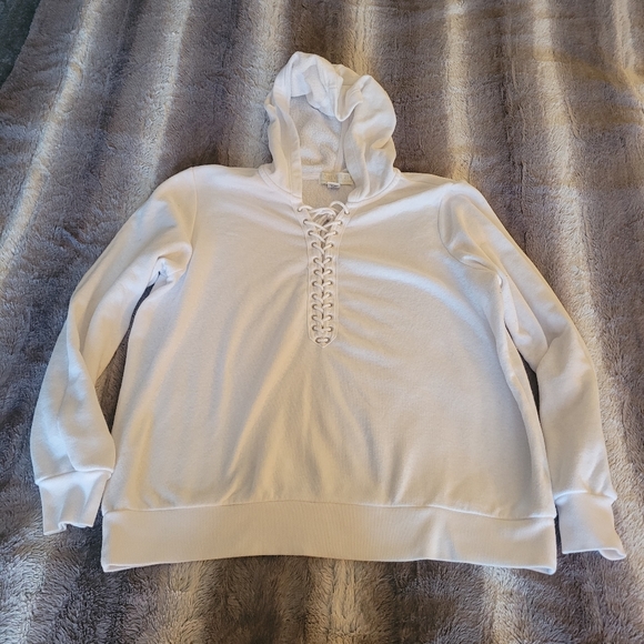 Forever 21 Tops - Forever 21 hoodie size 2x